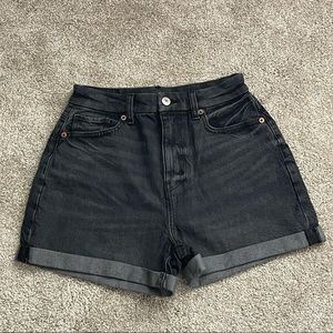 Black Mom Jean Shorts from American Eagle